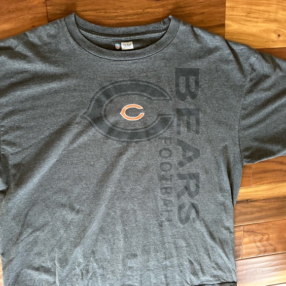 NFL Chicago Bears Football Grey Tee size 2XL - Picture 2 of 4